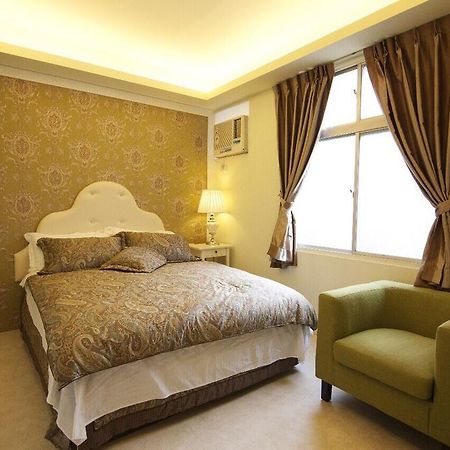 Chao Daily Rent Hotel Tainan Bagian luar foto